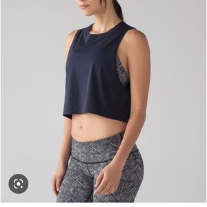 Lululemon navy tank 🎄🎄